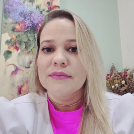 Dra. Ana Paula Santos Evangelista